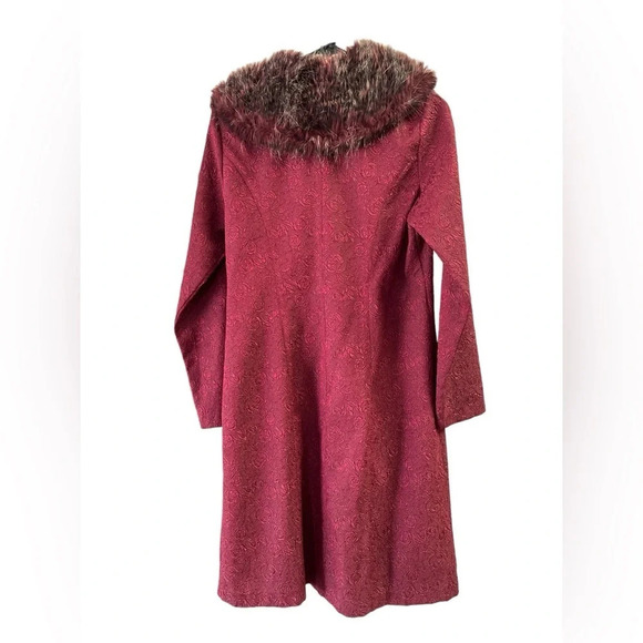 Vintage red floral fur trim women’s coat - Picture 3 of 6
